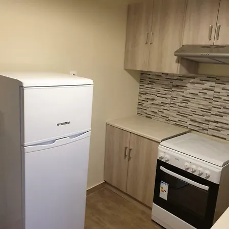 Lemon Apartment *